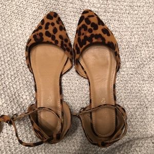 BellaMarie leopard flats